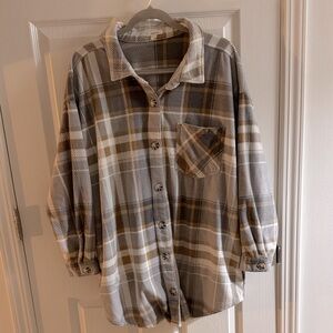 Maurices size 2X fleece shacket with pockets